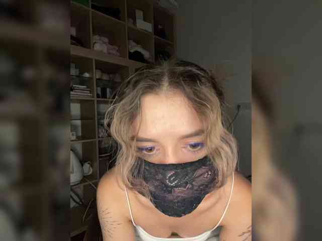babegirl webcam