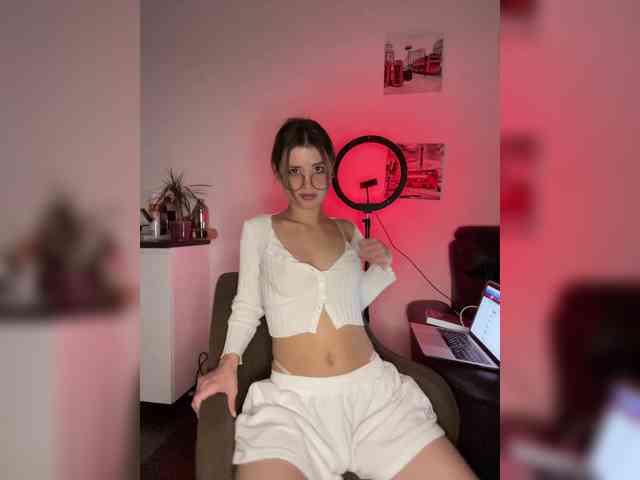 babegirl webcam