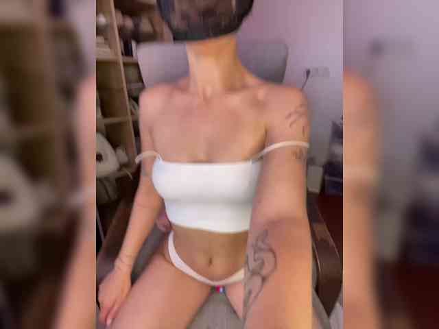BabeGirl webcam