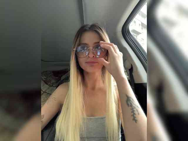 babegirl webcam