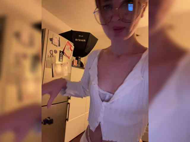 babegirl webcam