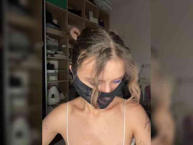 babegirl webcam