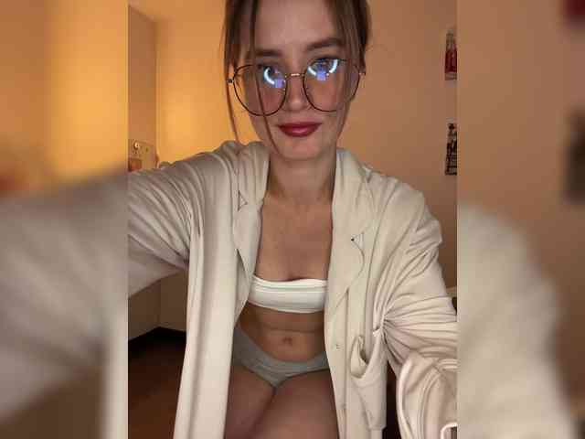nude amateur BabeGirl