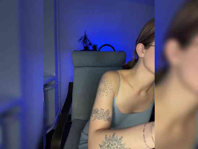 babegirl webcam