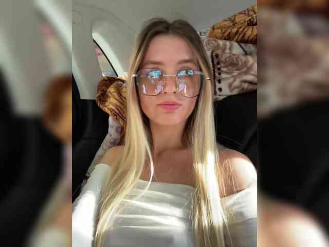 babegirl webcam
