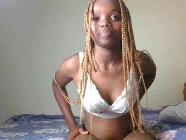 ScarletBluexo webcam