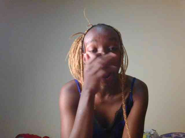ScarletBluexo webcam