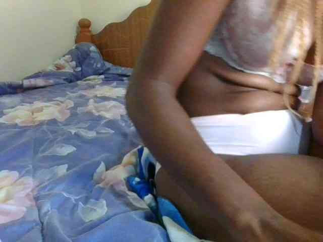 ScarletBluexo webcam