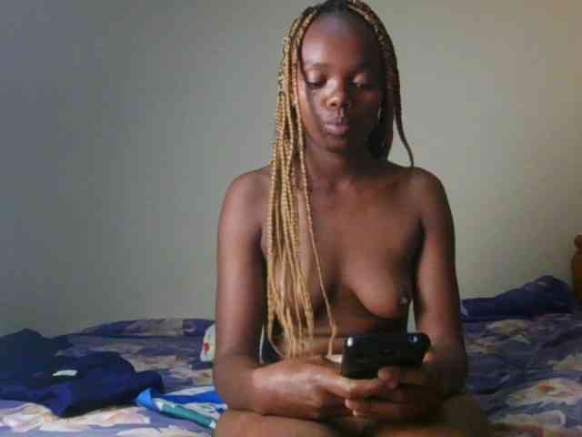 ScarletBluexo webcam