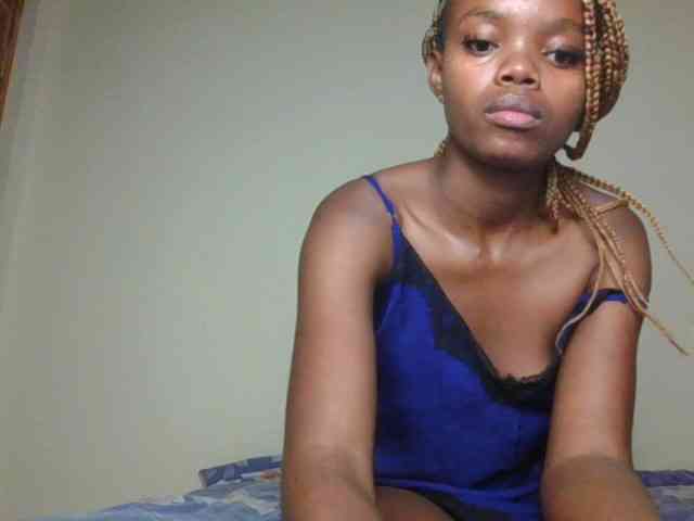 ScarletBluexo webcam