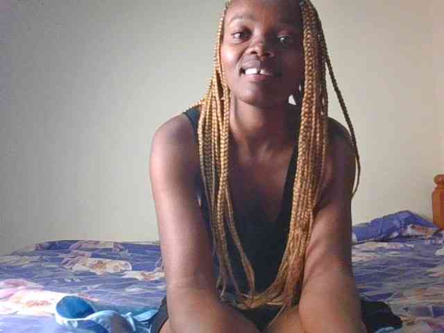 ScarletBluexo webcam