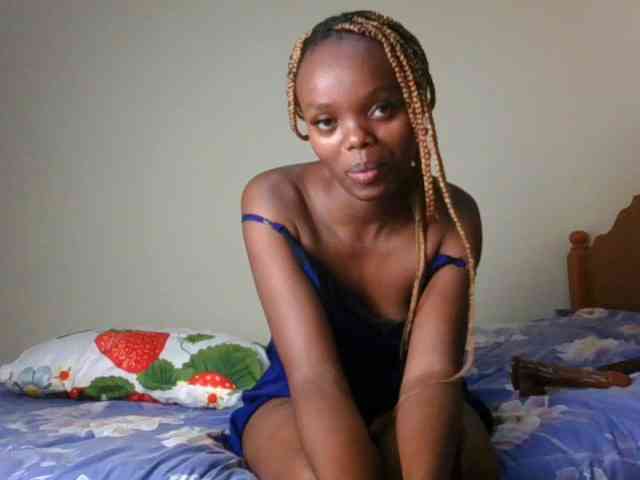 ScarletBluexo webcam