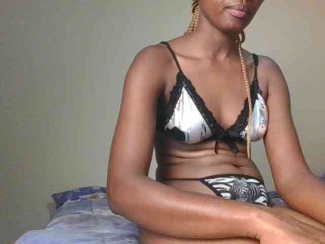 ScarletBluexo webcam
