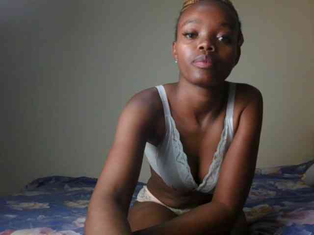 ScarletBluexo webcam