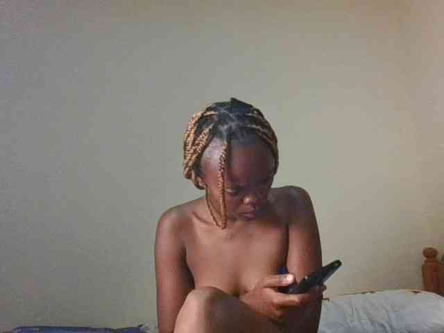 ScarletBluexo webcam