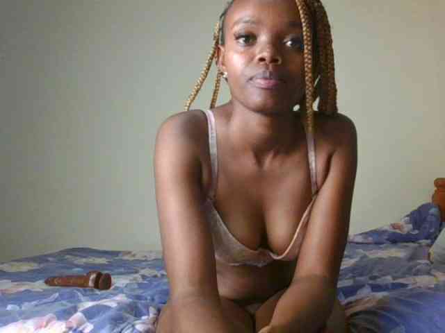 ScarletBluexo webcam