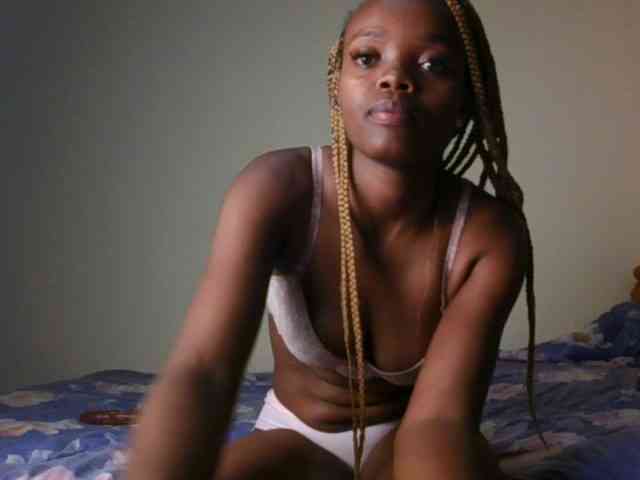 ScarletBluexo webcam
