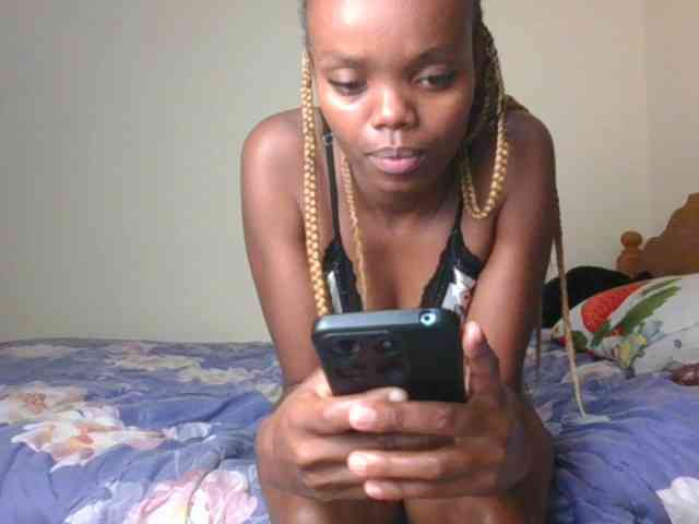 ScarletBluexo webcam