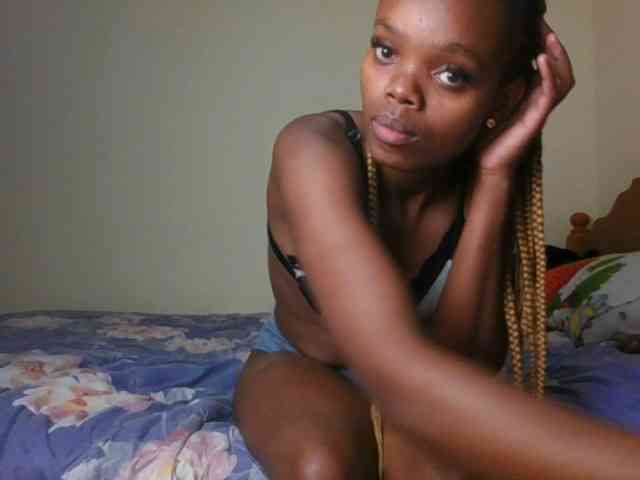 ScarletBluexo webcam