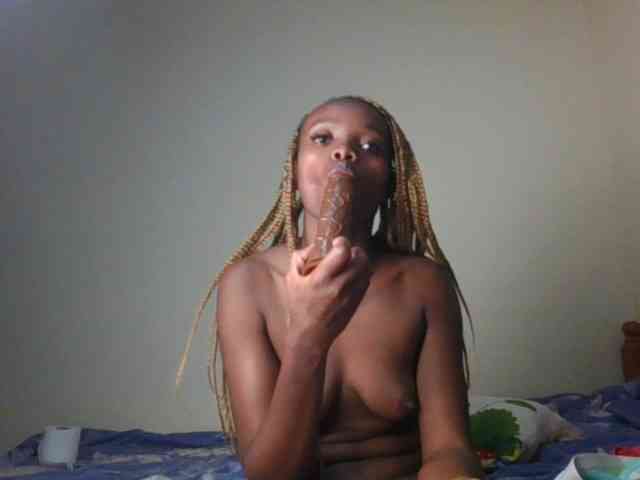 ScarletBluexo webcam