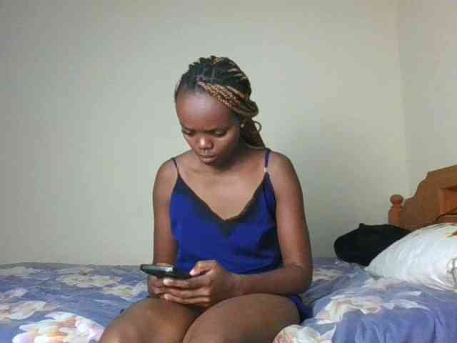 ScarletBluexo webcam