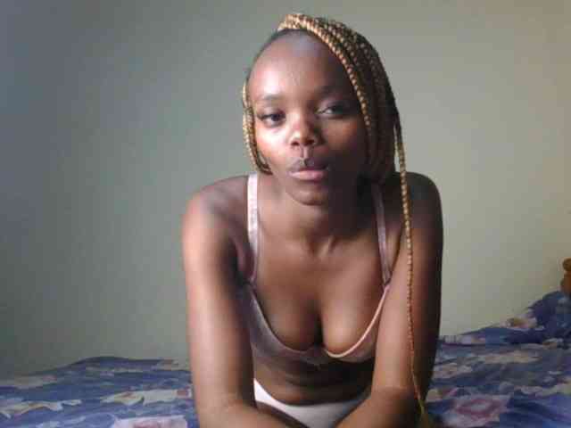 ScarletBluexo webcam