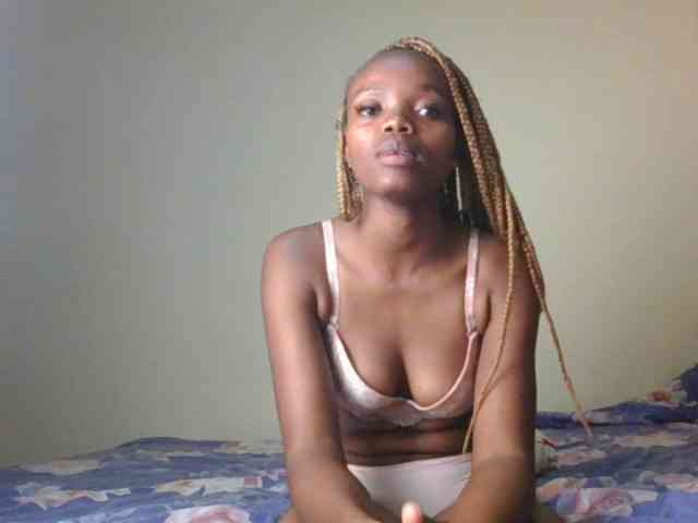 ScarletBluexo webcam