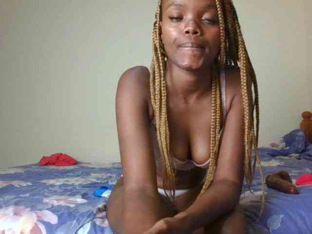 ScarletBluexo webcam