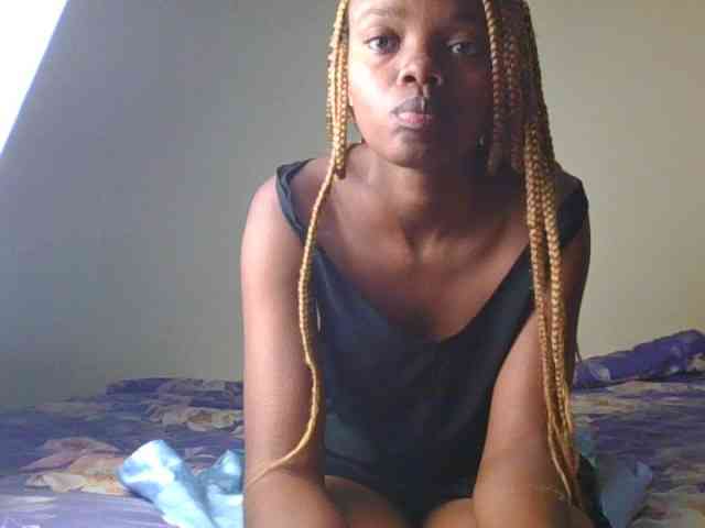 ScarletBluexo webcam