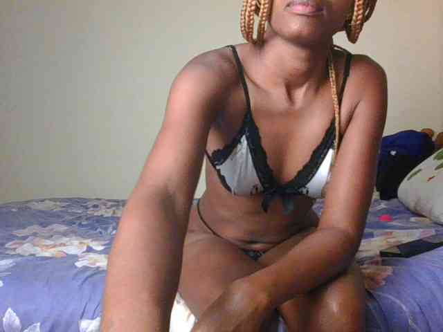 ScarletBluexo webcam