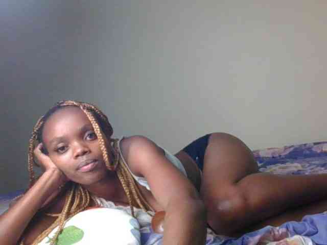 ScarletBluexo webcam