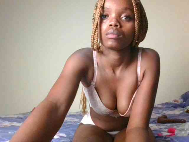 ScarletBluexo webcam