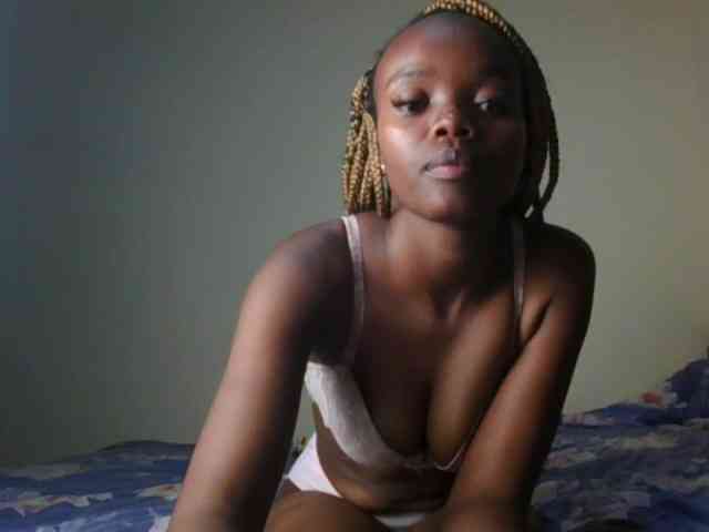 ScarletBluexo webcam