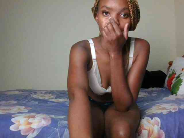 ScarletBluexo webcam