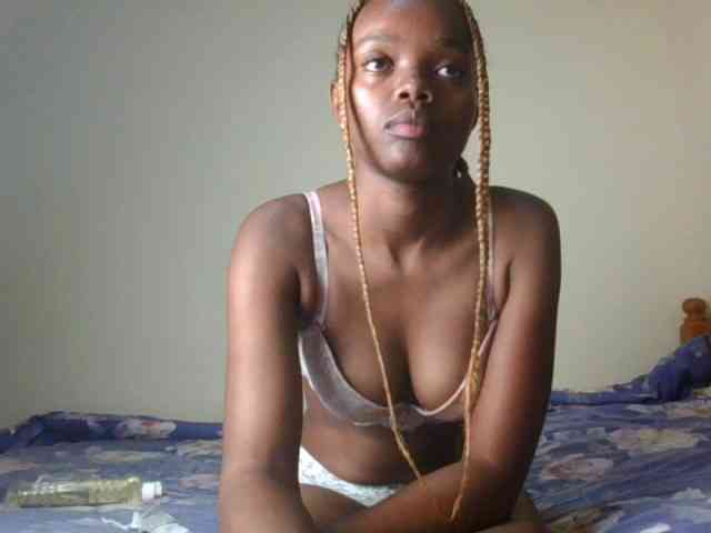 ScarletBluexo webcam