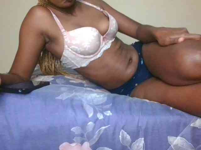 ScarletBluexo webcam