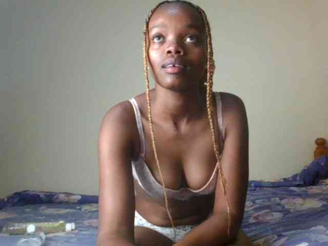 ScarletBluexo webcam