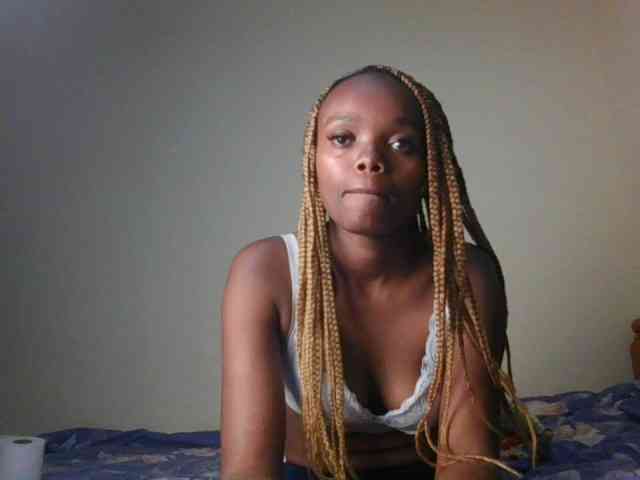 ScarletBluexo webcam