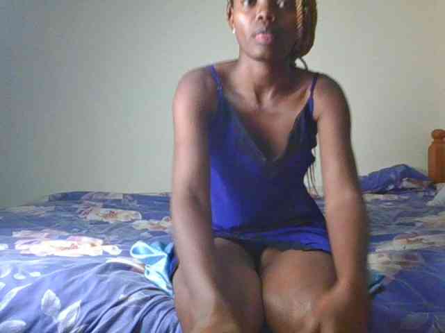 ScarletBluexo webcam