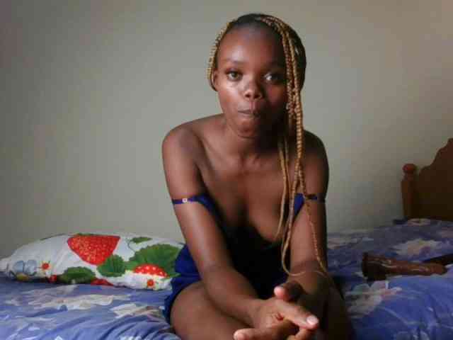 ScarletBluexo webcam