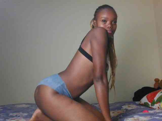 ScarletBluexo webcam