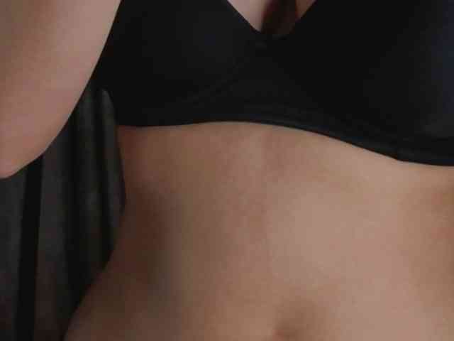 BlushinBloom bongacams