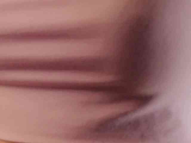 BlushinBloom's webcam live show