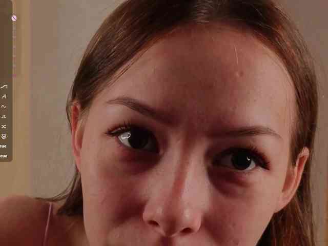BlushinBloom webcam