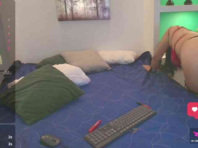 DixiieRae webcam