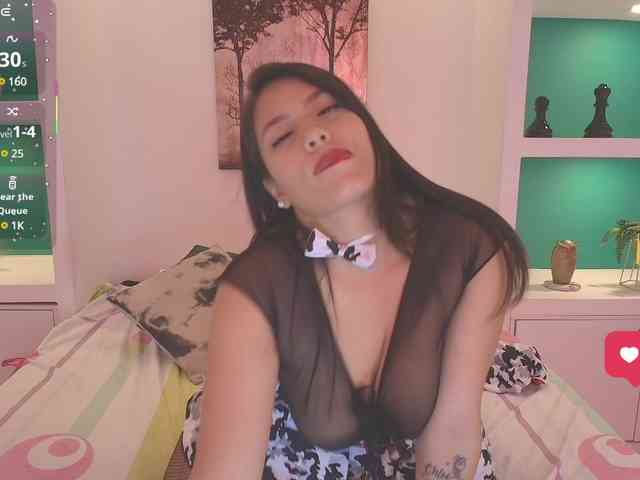 DixiieRae webcam