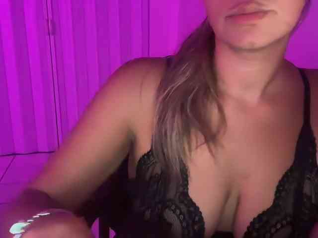 prettyykitty webcam