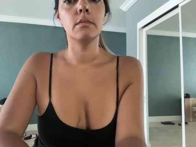 prettyykitty webcam