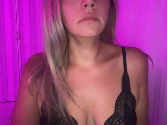 prettyykitty webcam