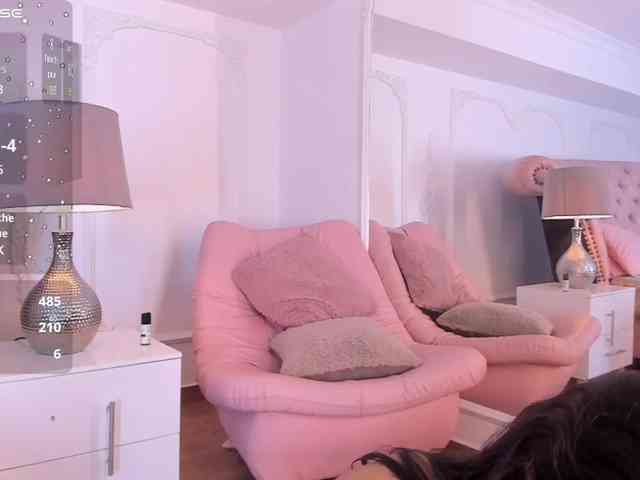 LucianaRoa webcam